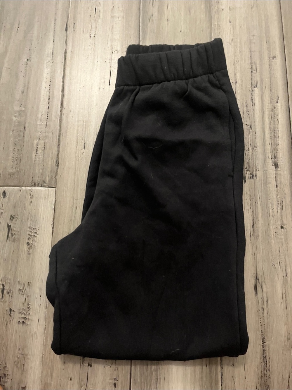 GAP Black Cuffed Sweatpants